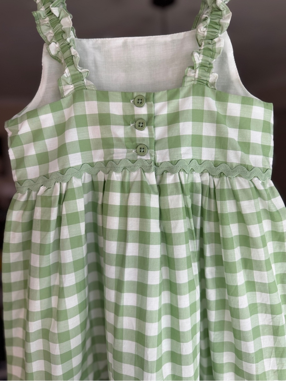 Green and White Gingham girls Dress with matching hat - Picture 10 of 10